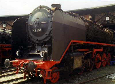 441378-5